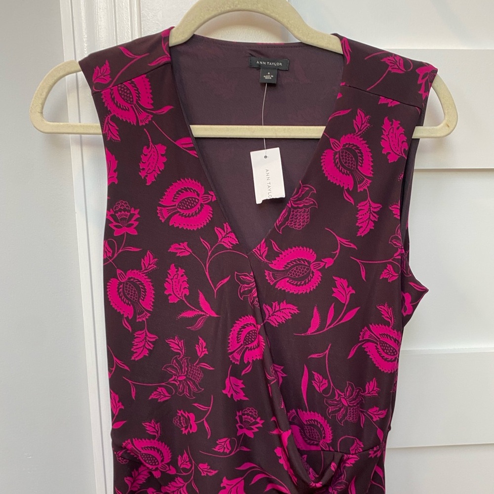 Ann Taylor Pink and Burgundy Floral Dress (Size M) - Picture 4 of 7